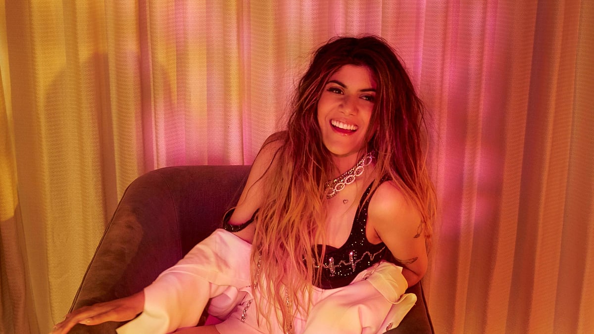 Ananya Birla's new single 'When I'm alone' takes over internet; Twitterati say 'can't stop listening to it'