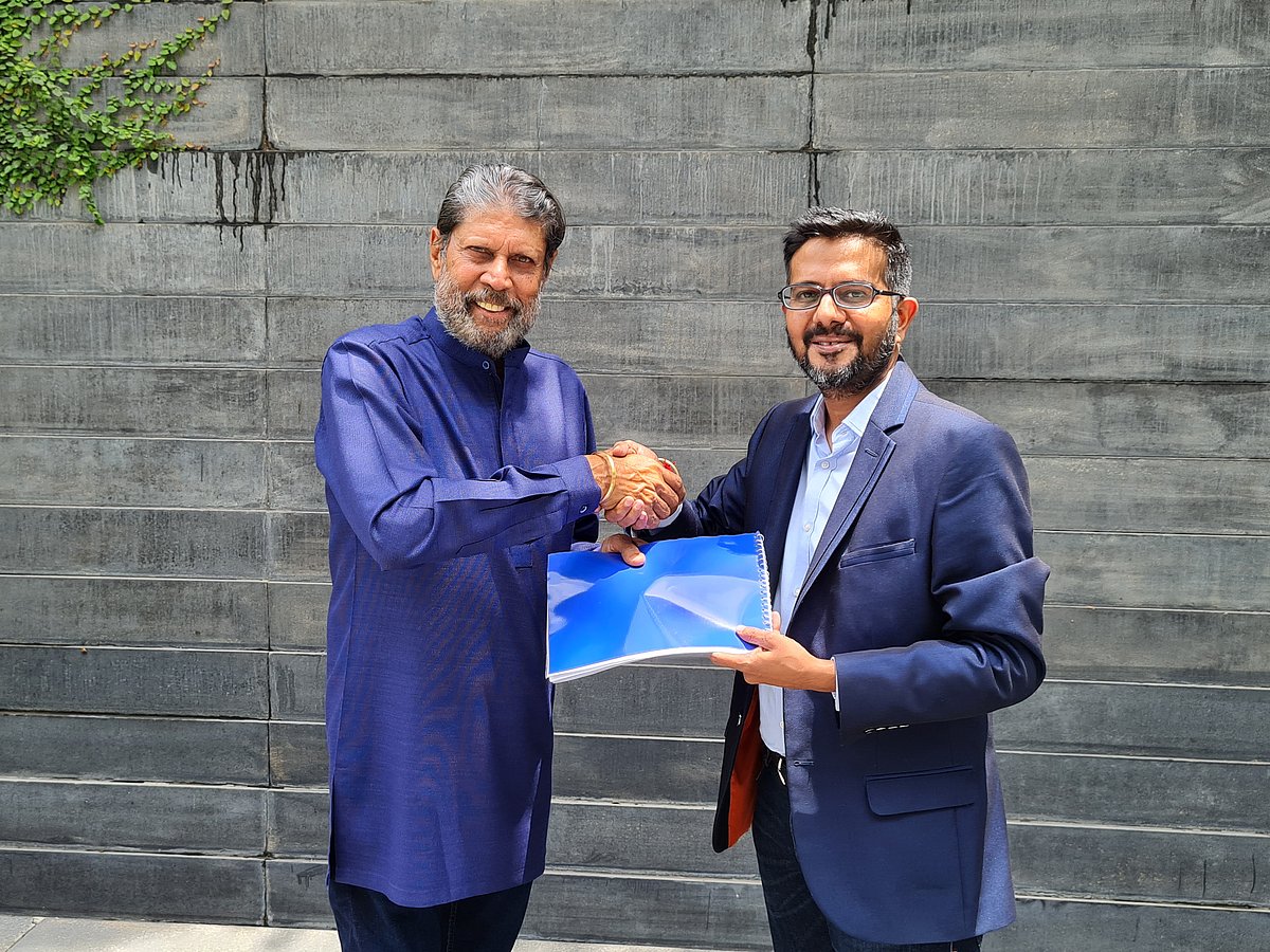 Kapil Dev and Ashish Kohli, MD and CEO Monedo. | Monedo Financial Services