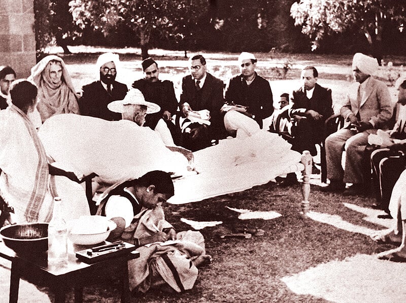 Gandhi at Birla House with members of the new parliament