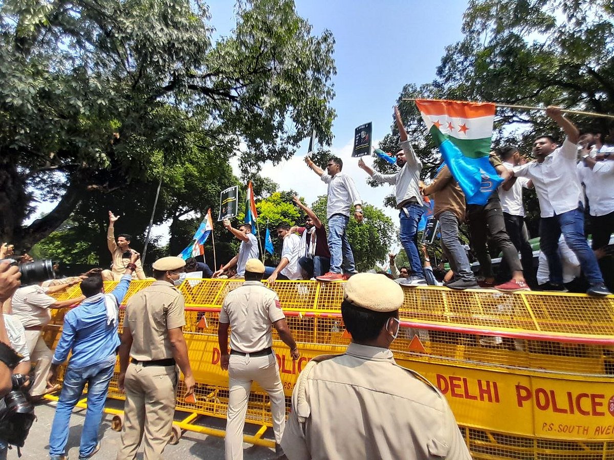 National Students' Union of India (NSUI) holds protest outside the residence of Union Education Minister Dharmendra Pradhan over alleged IIT-JEE (Main) 2021 fraud
