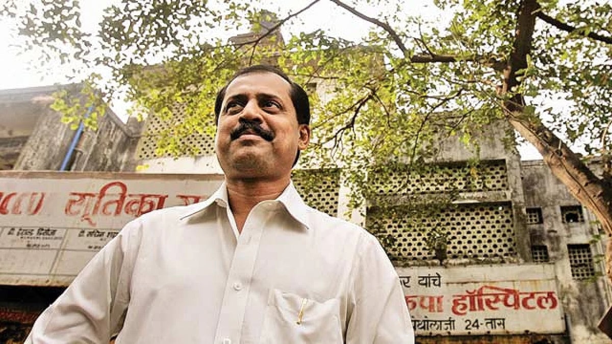 Antilia case: NIA court denies Vaze, Mane default bail