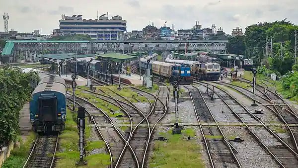 Western Railway to run festival special trains between Pune and Bhagat Ki Kothi; check details here