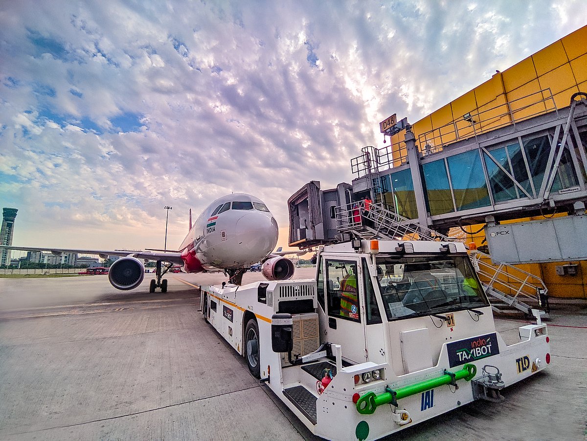 AirAsia India commences TaxiBot passenger operations in India