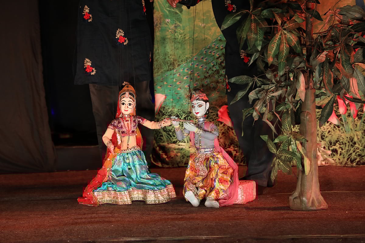 Billuram Bhat and his troupe from Jaipur presented the story of Shri Krishna at 'Putul Samaroh' in Bhopal on Wednesday