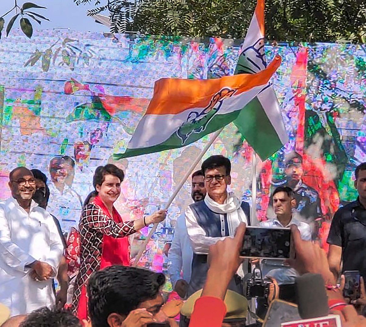 Watch Video: Priyanka Gandhi makes 7 promises while flagging off 'Pratigya Yatras' in Uttar Pradesh's Barabanki; here's all you need to know