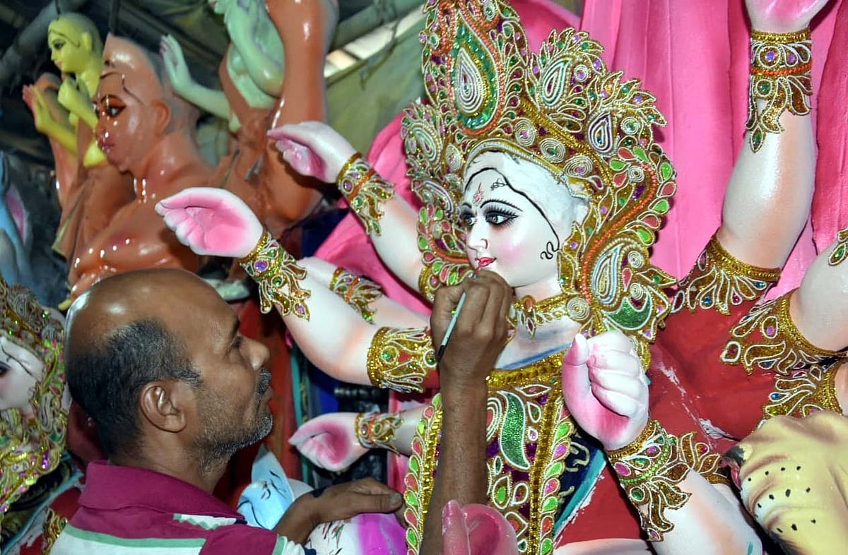 Navratri in Bhopal: Preparations complete, can’t truncate idols now, say organisers 