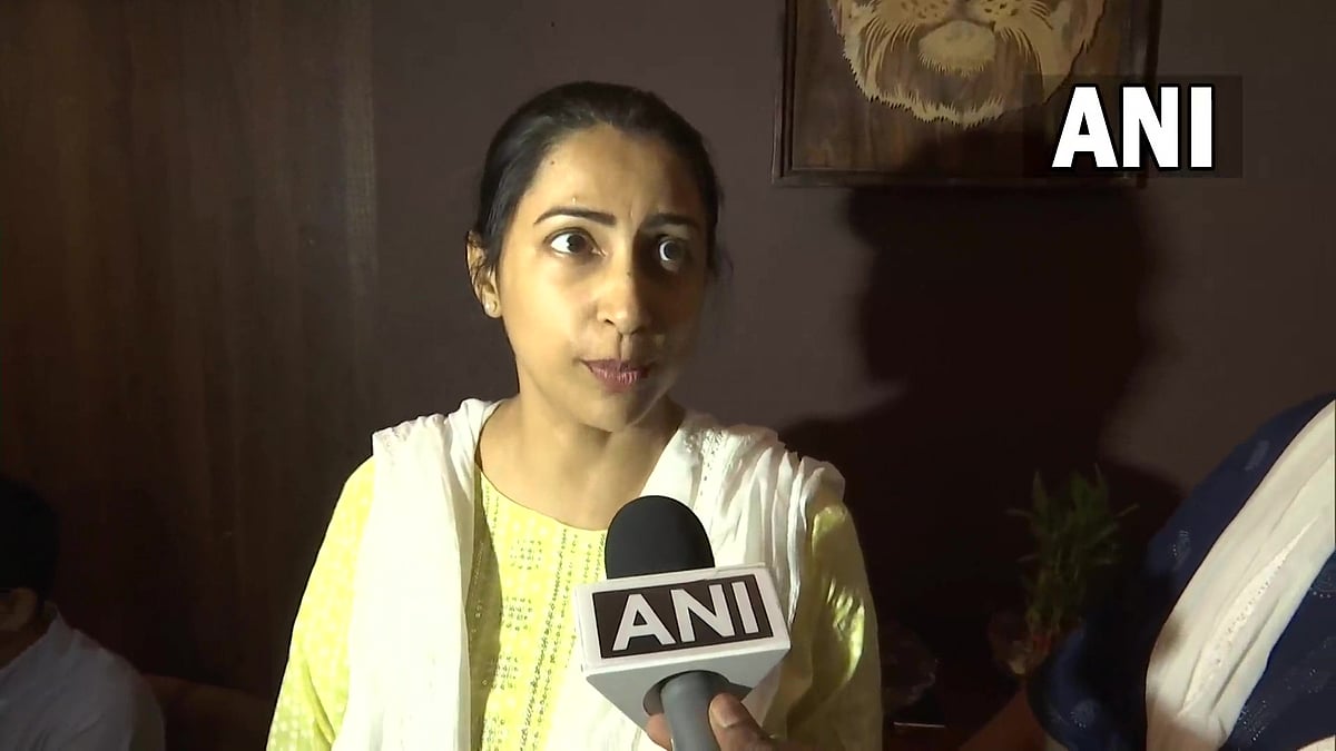 Mumbai: Sameer Wankhede's, family members' safety in jeopardy,' NCB zonal director's wife Kranti Redkar claims