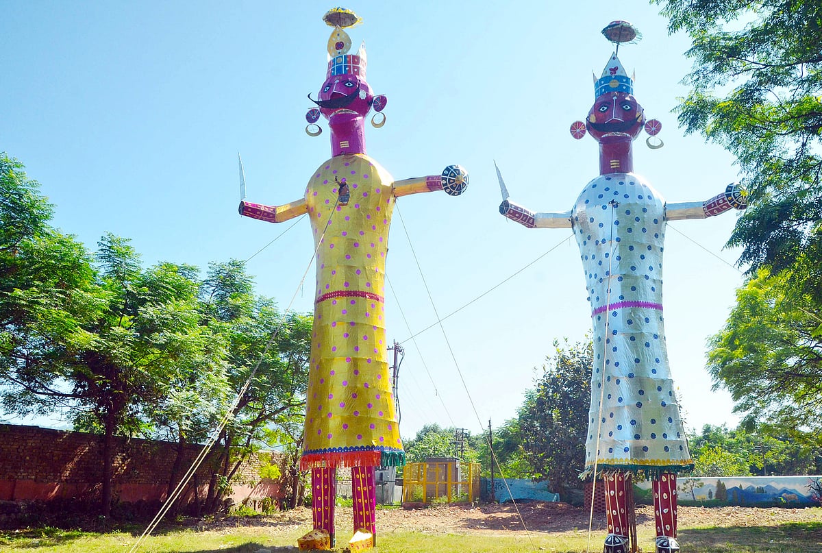 The effigies of Ravan and Kumbhakaran set up to be burnt on the occasion of Dussehra, at Kankhal, in Haridwar on Friday.