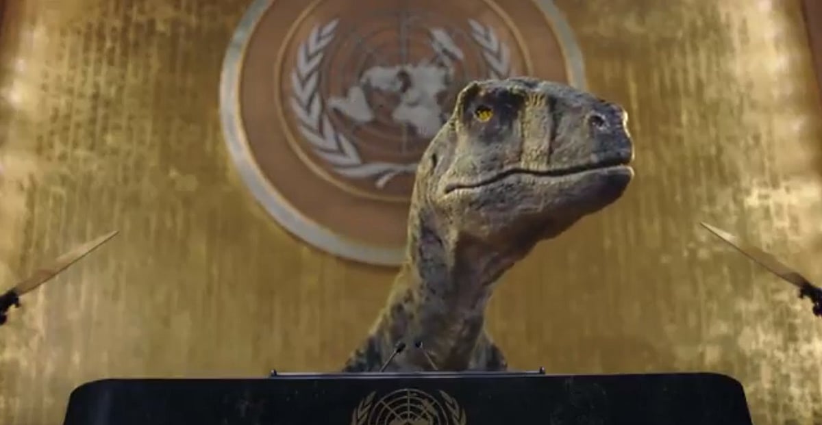 Watch video: Dinosaur talks about extinction with world leaders at UN General Assembly