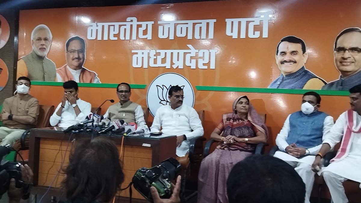 Bhopal: Congress leadership has become helpless, weak, says tearful Sulochna Rawat