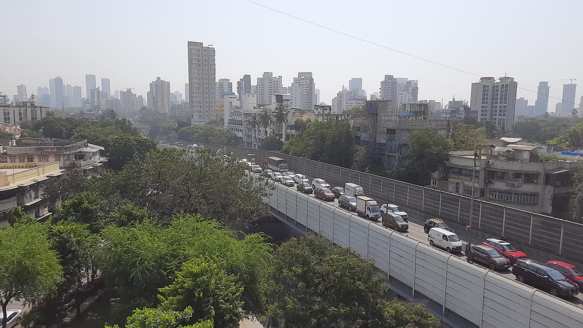 The Sion flyover will be closed on weekends for a period of three months due to the repair work