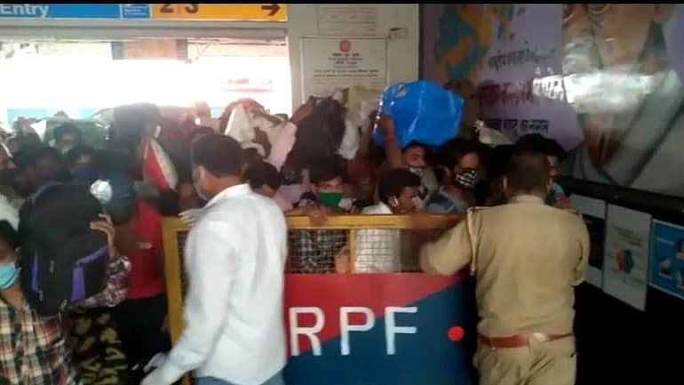 Mumbai: RPF moved from locals to long-distance trains