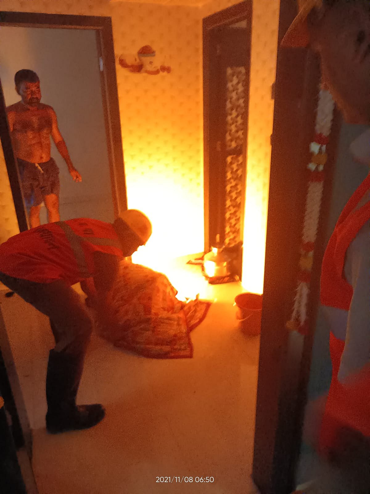 Thane: Regional Disaster Management Cell official of TMC prevents cylinder blast using his skills and training 