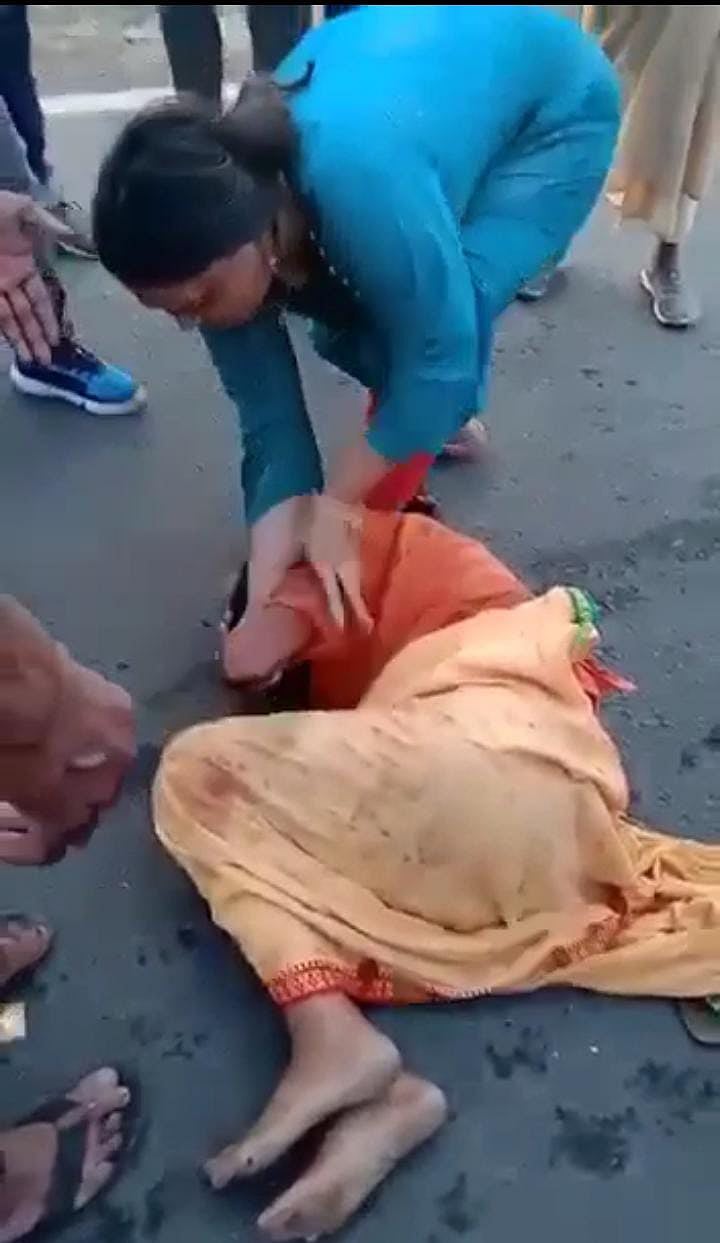 Madhya Pradesh: Woman booked for assaulting priest in Jabalpur