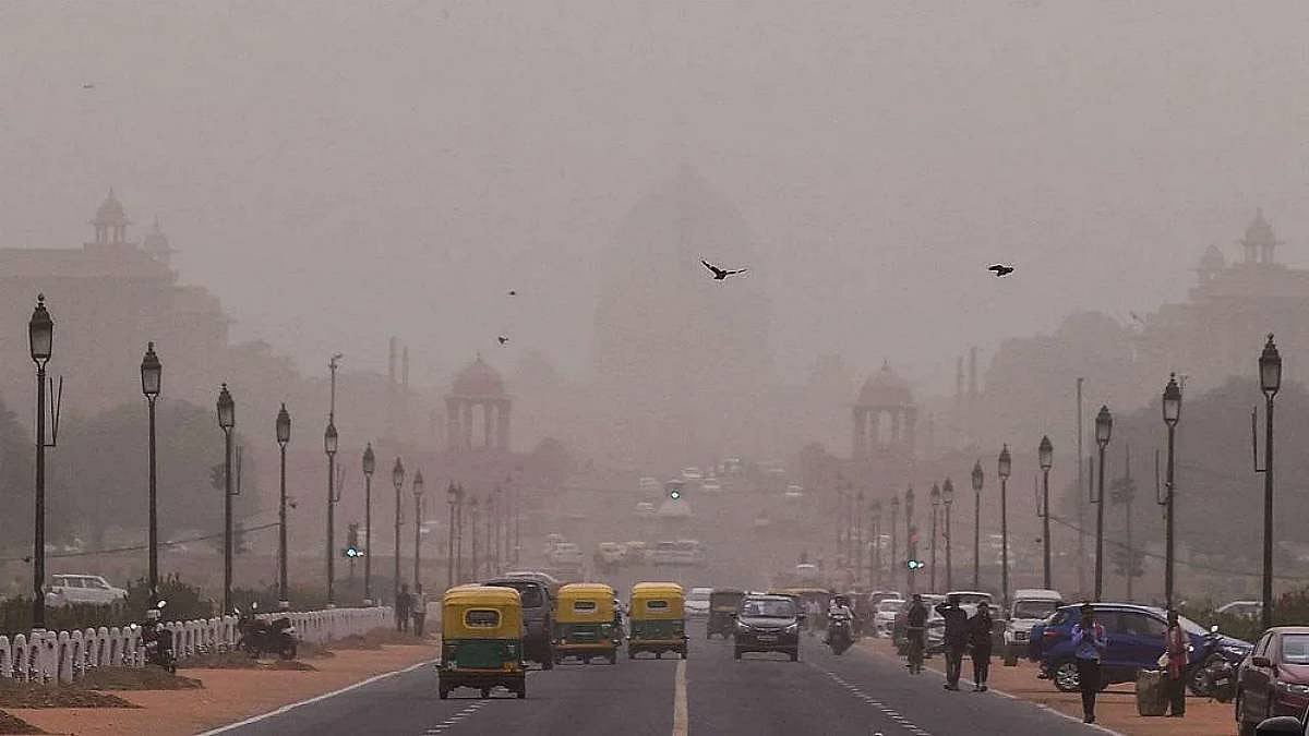 Delhi air quality deteriorates further, AQI now stands at 499 