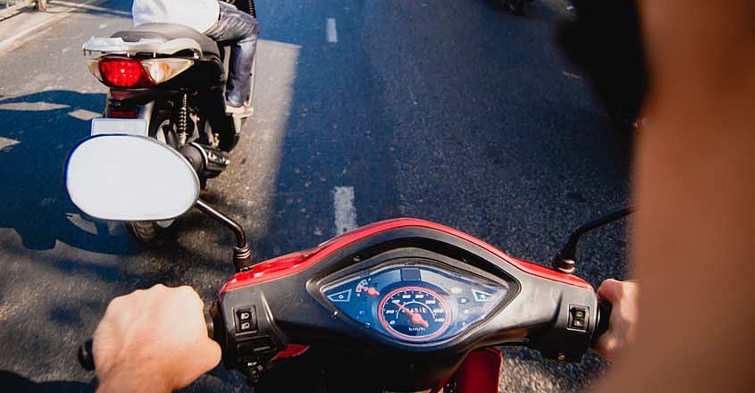 Mumbai: Son of college principal held for stealing scooter from Aarey Road 