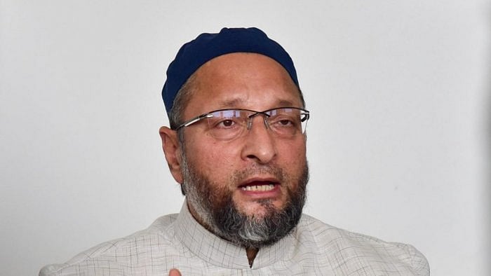 NCP, Congress betrayed Muslims by joining hands with 'communal' Shiv Sena: AIMIM president...