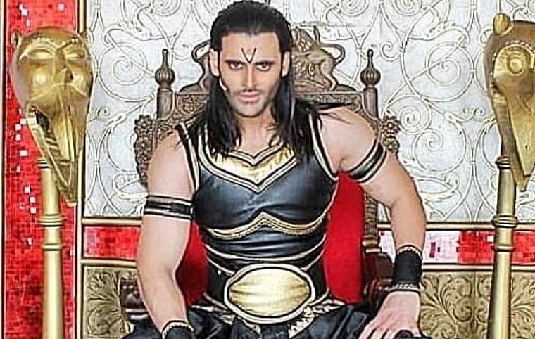 Siddhant Issar as a young Duryodhan