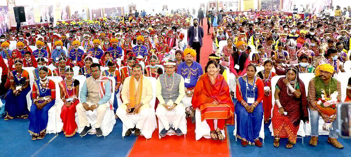 Tribal artists called on chief Minister at the CM house on Tuesday