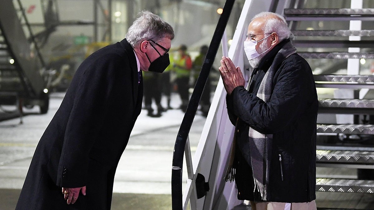 Watch video: Indian community welcomes PM Narendra Modi by singing 'Modi Hai Bharat Ka Gehna' as he arrives in Glasgow