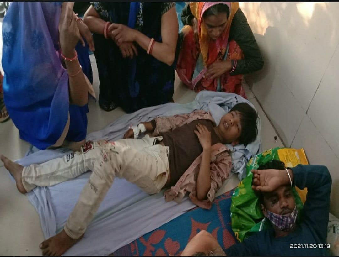 Madhya Pradesh: 13-year-old student dies, eight sustain injuries as auto-rickshaw ferrying them overturns