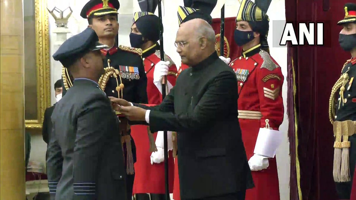 Balakot air strike hero Abhinandan Varthaman awarded with Vir Chakra