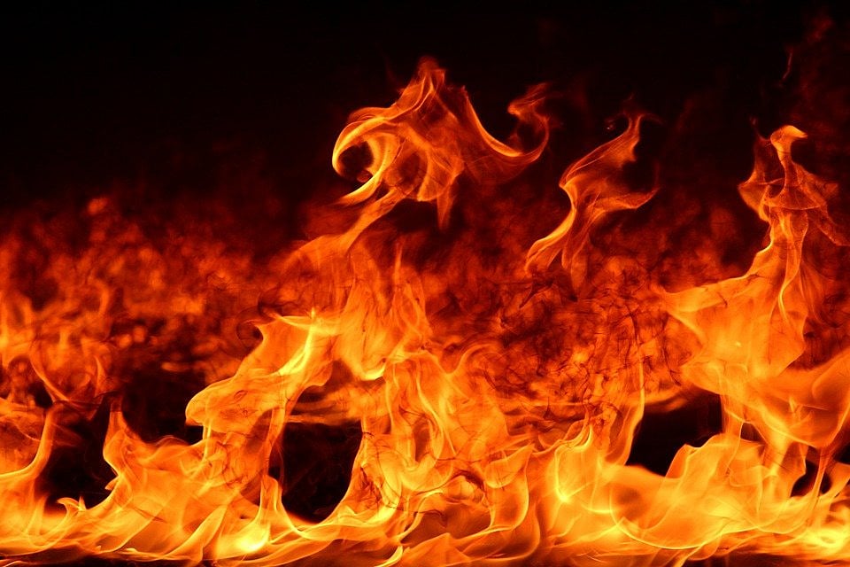 Thane: Fire in electric meter room of building in Kalwa area; 17 families evacuated