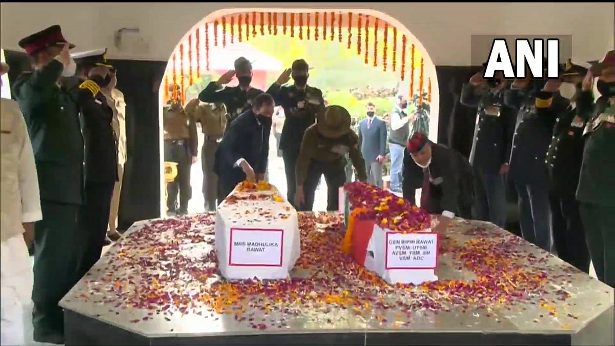 Watch: CDS General Bipin Rawat laid to final rest with full military honours, 17-gun salute; their daughters Kritika and Tarini perform last rites