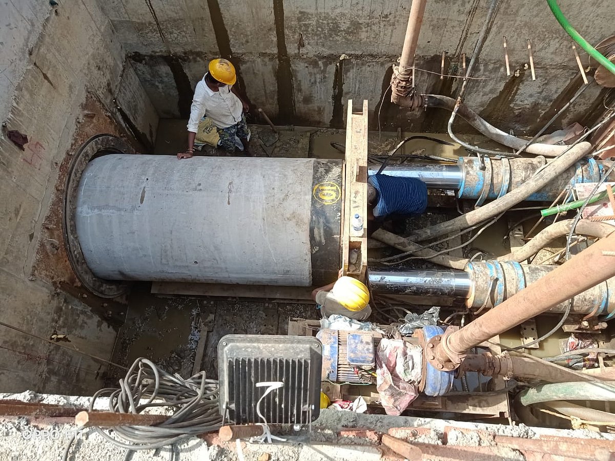 Augmentation of waterways by micro-tunnelling method at Masjid and Sandhurst Road.