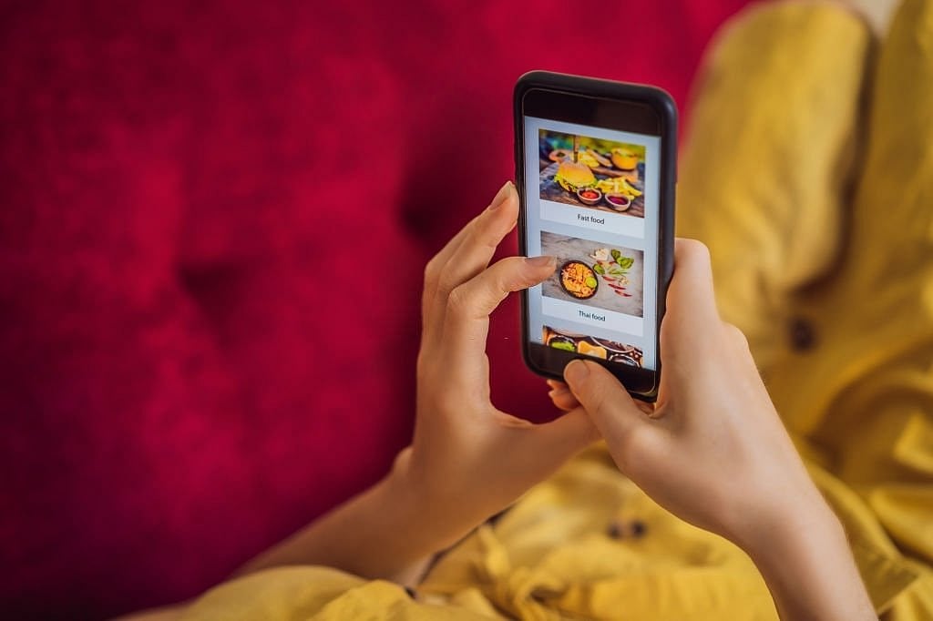 Keeping healthy foods at top in online menus helps people make better choices