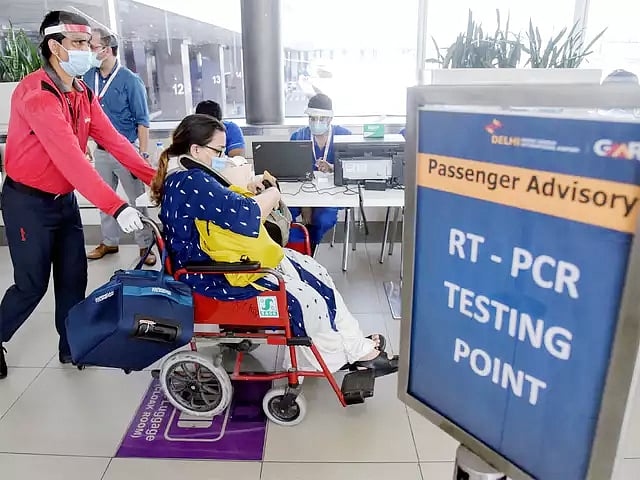 Madhya Pradesh: Govt presses doctors’ teams for RT-PCR testing at airports, railway platforms