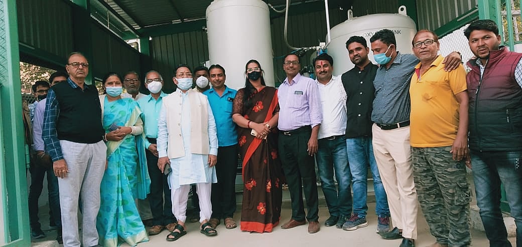 Madhya Pradesh: Cabinet minister inspects facilities in district hospital