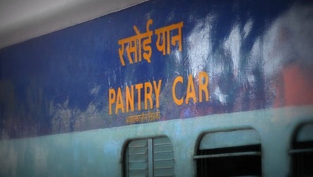 Railway pantry staff allegedly throws man out of moving train for spitting pan masala, 1 held