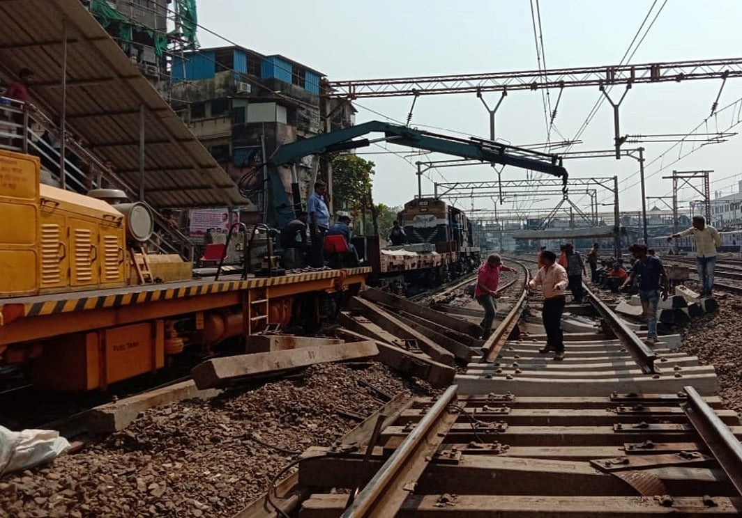 Mumbai: Local trains to run faster as Railways remove permanent speed restrictions