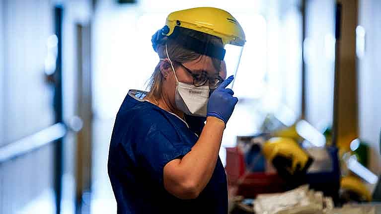 Maharashtra: 8 more COVID-19 Omicron cases, second day in running