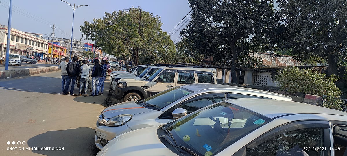 Singrauli: Busiest road in city turns into illegal taxi stand