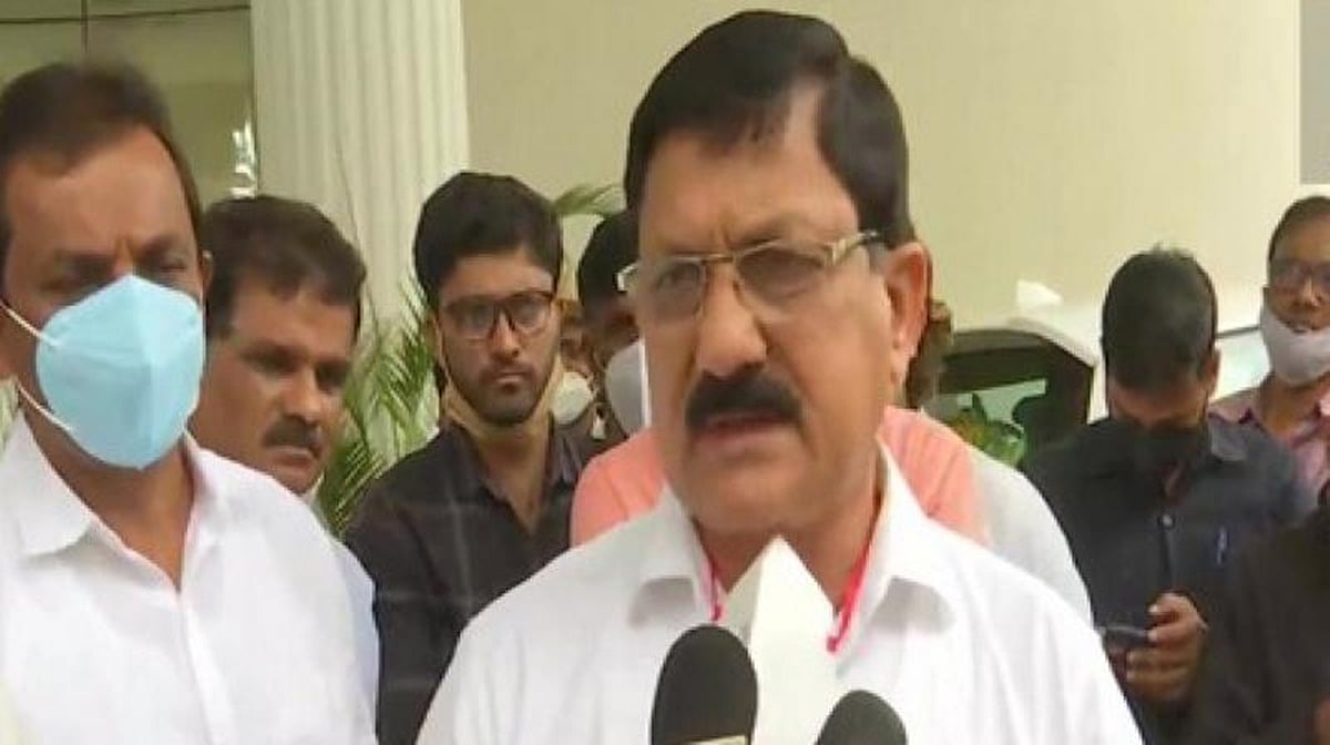 BJP MLA abuses constables, Karnataka Minister says will look into it