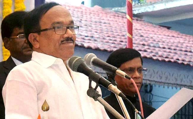 Goa Elections 2022: Ex-Goa CM Laxmikant Parsekar to resign from BJP after being denied ticket
