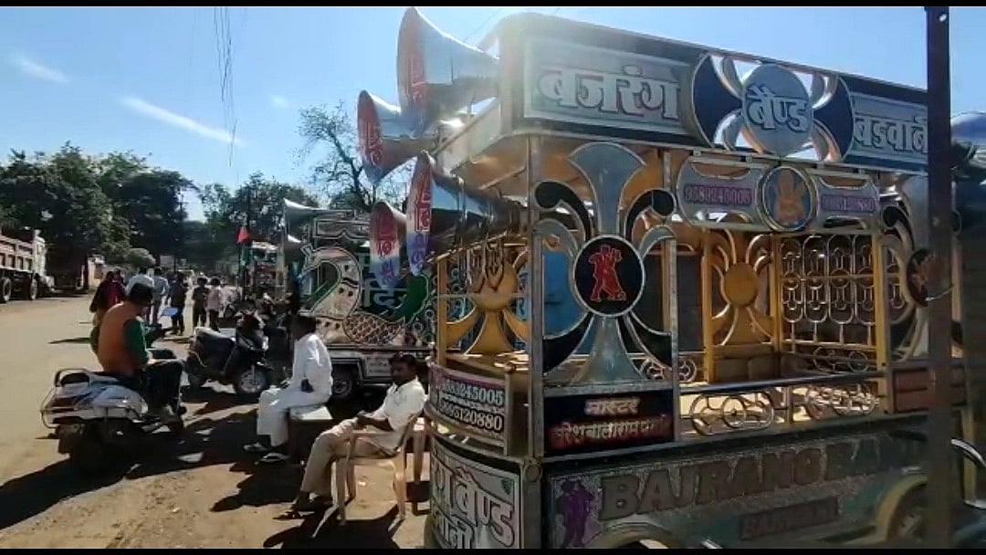 Barwani: Fear of third-wave leaves band operators jittery