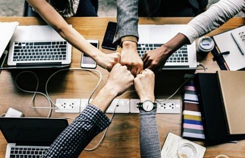 Over 7 in 10 Indian workers suffer from pandemic-led imposter syndrome: Report
