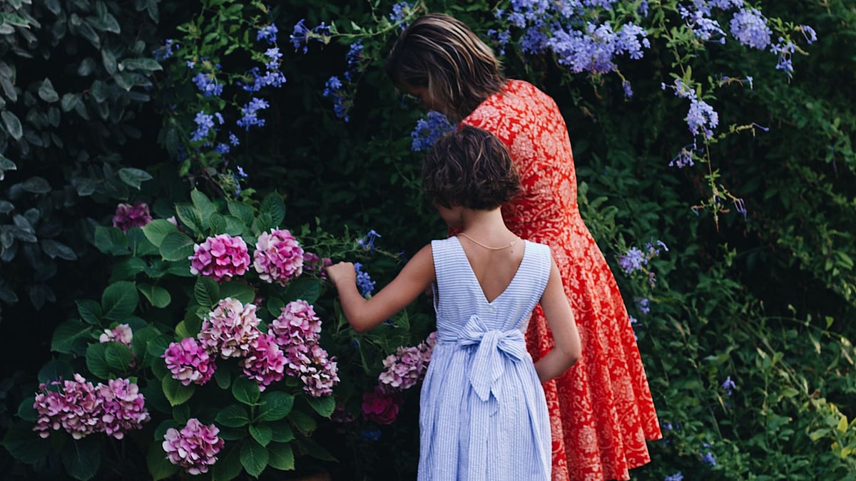 Teachers manipulated child to change gender identity, claims US mother