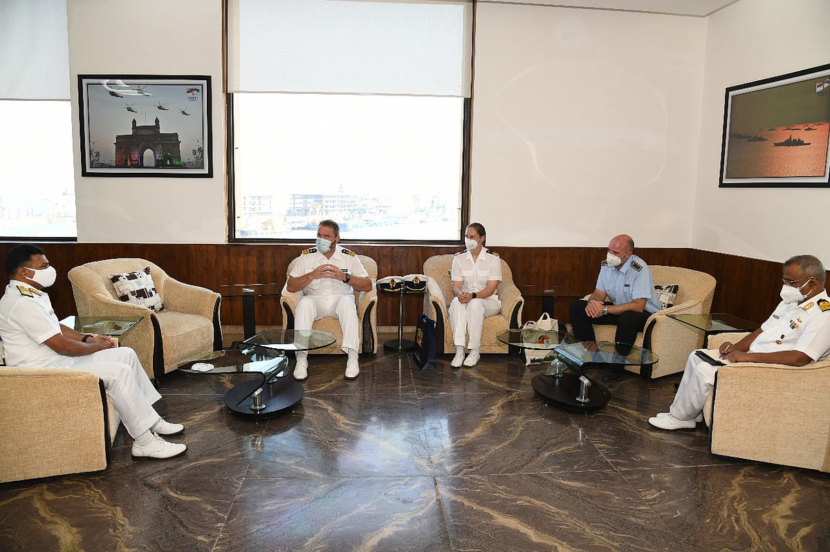 The German delegation headed by Commanding Officer of FGS Bayern Commander (Senior Grade) Tilo Kalski, called on Vice Adm Krishna Swaminathan, Chief of Staff at HQWNC