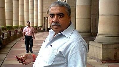 Uttar Pradesh: Cabinet minister Rakesh  Sachan gives a slip to court before verdict in a case