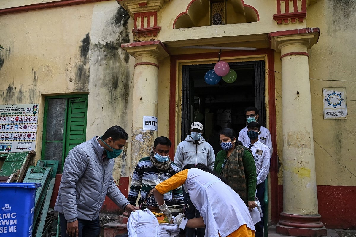 West Bengal: Amid rise in COVID-19 cases, 25 containment zones marked in Kolkata