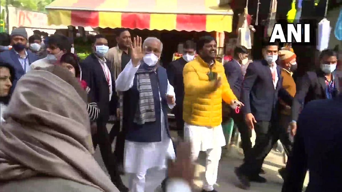UP elections 2022: Bhupesh Baghel participates in door-to-door campaign in Noida, says confident of people voting for Congress

