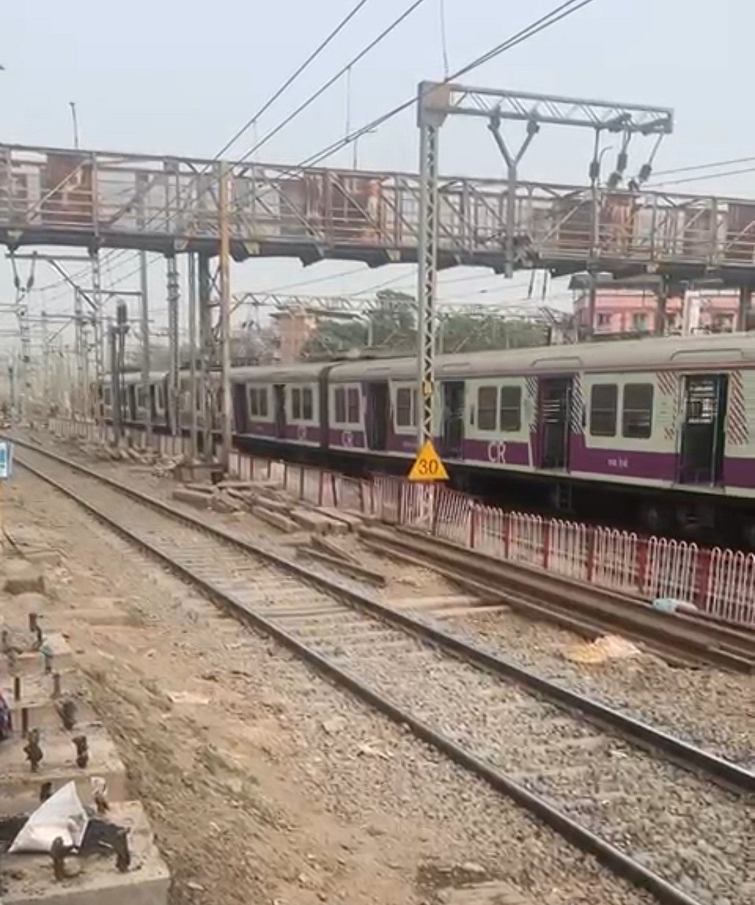 Thane: Partial segregation of mail express, local trains on Central Railway's main line to start from Sunday