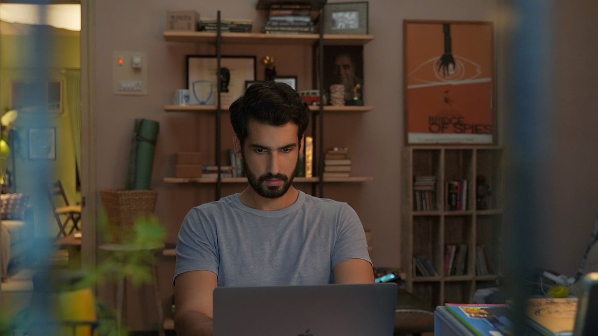 A still from Gehraiyaan