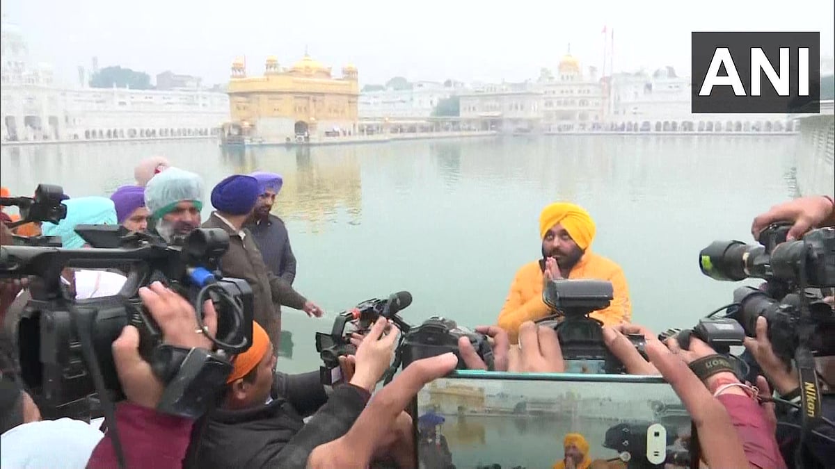 AAP's Punjab CM candidate Bhagwant Mann visits Shri Ram Tirath Mandir and Golden Temple in Amritsar; see pics