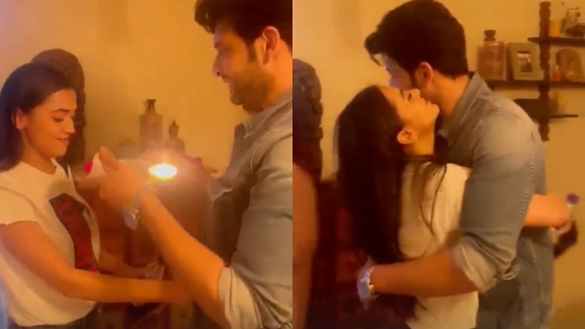 Karan Kundrra welcomes GF Tejasswi Prakash at home with 'aarti ki thali';  'Naagin 6' actor has an...
