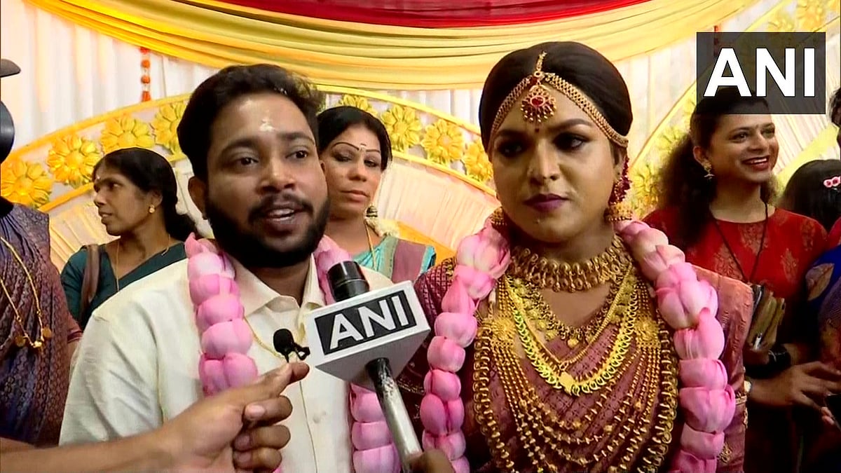 Kerala: Transgender couple weds on Valentine's Day in Thiruvananthapuram 